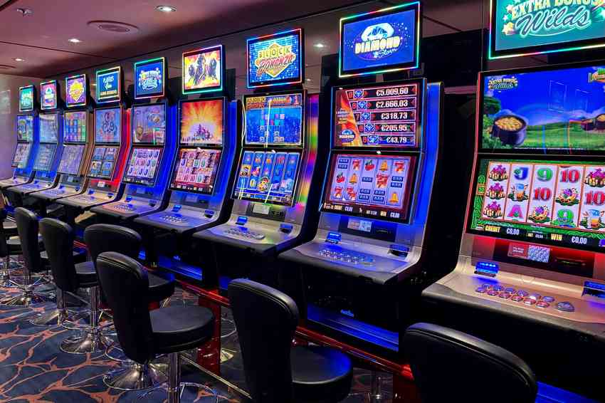 luckybarcasinos.com